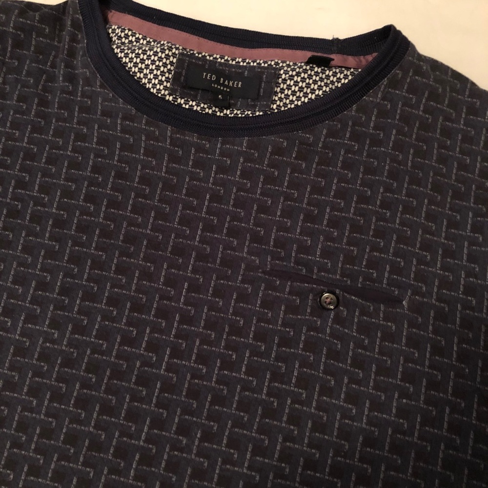 Ted Baker Tee Size 5 - new
